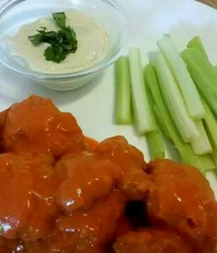 review photo of Caribe Vegano Alitas coliflor shared by @koosh on 10 Dec 2019 - review
