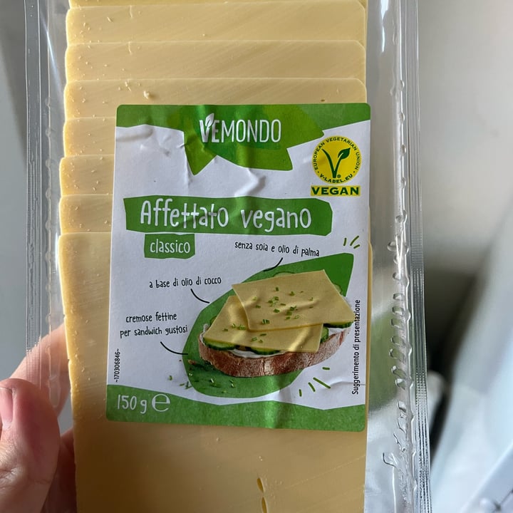 photo of Vemondo Affettato Vegano Classico shared by @ravenhaxan on  08 Mar 2022 - review