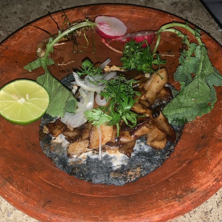photo of Los Loosers Tacos de asada shared by @cayo on  22 Dec 2021 - review
