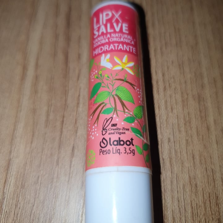 photo of Labot Lipx Salve Vanilla Natural Jojoba Orgânica shared by @sabrinada on  17 Apr 2022 - review