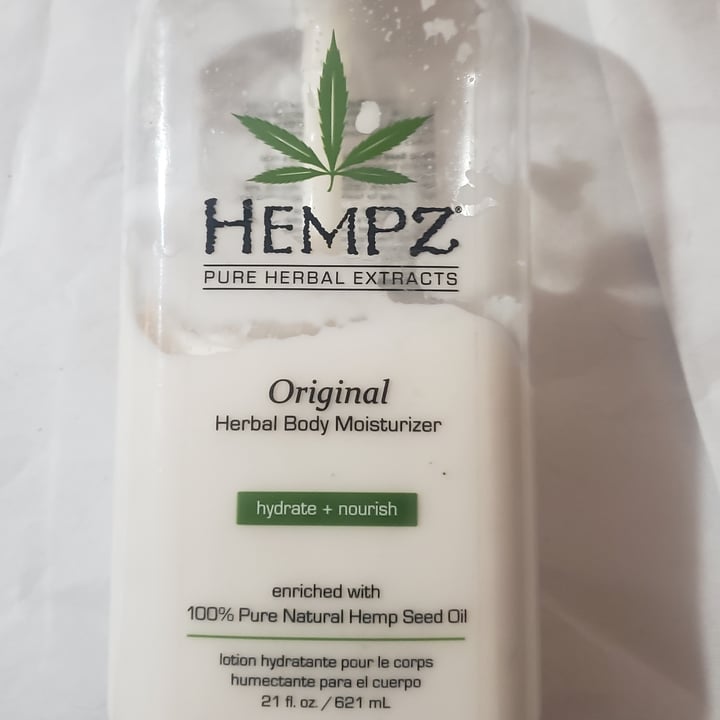 photo of Hempz Original Herbal Body Moisturizer shared by @cchipley on  29 Jun 2021 - review