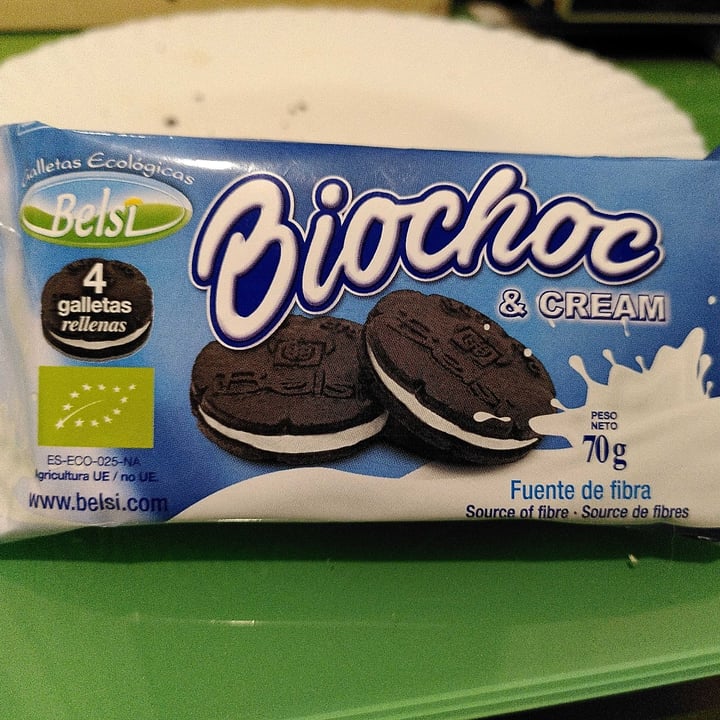 photo of Biochoc Galletas Tipo Oreo Biochoc And Cream shared by @nayaralupo on  30 Oct 2021 - review