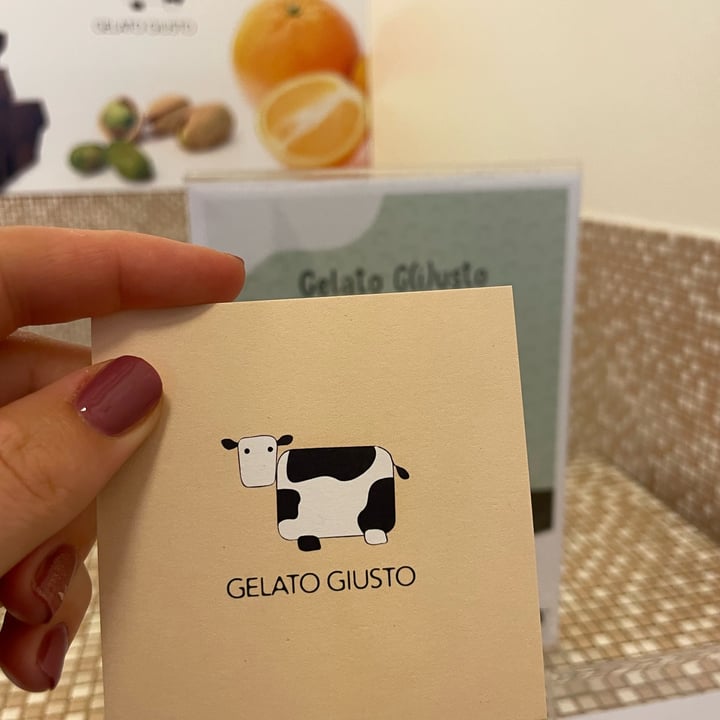 photo of Gelato Giusto cono pistacchio e caco shared by @aquafaba89 on  29 Oct 2022 - review