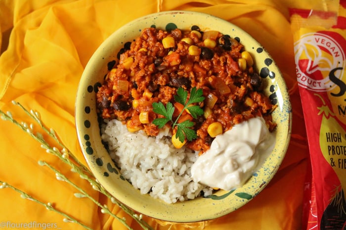 Vegan chili con carne recipe