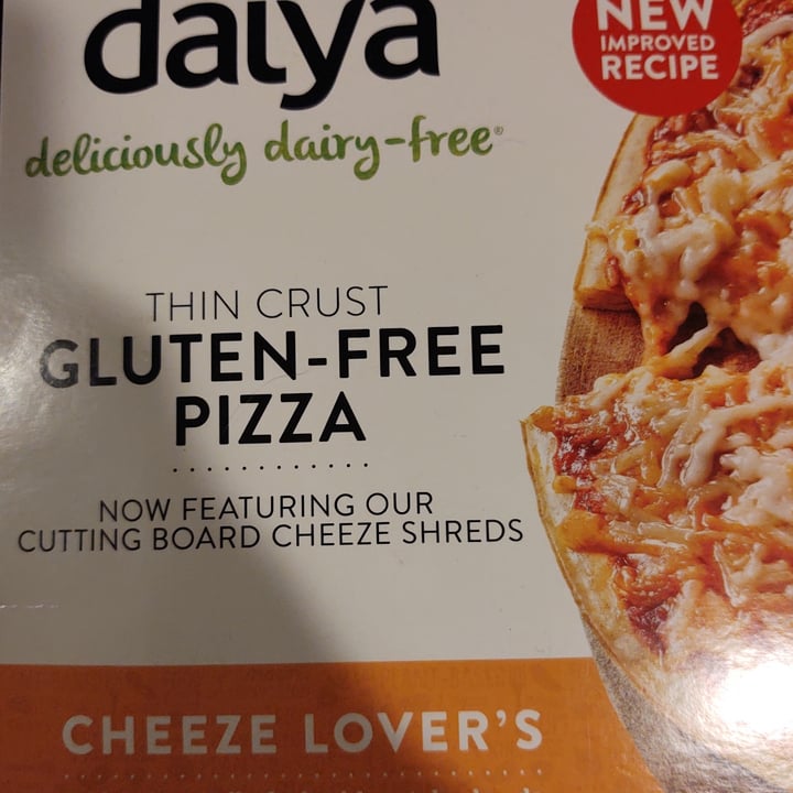 photo of Daiya Cheese lovers Pizza shared by @kconover on  11 Feb 2022 - review