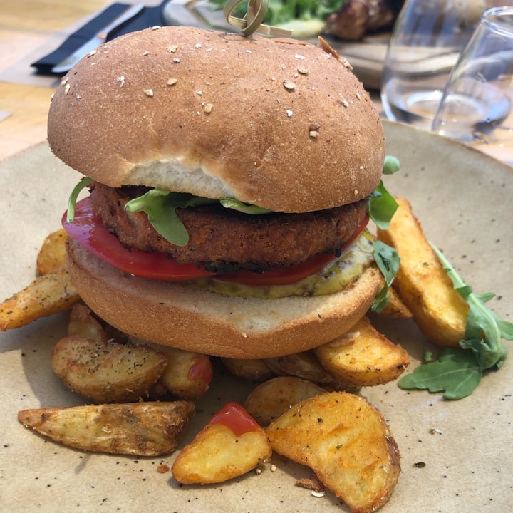 photo of Katsaboo Restaurant Vegan Burger shared by @bice on  05 Aug 2022 - review