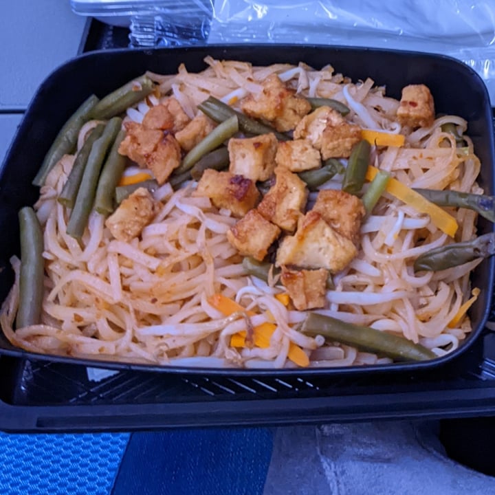 photo of Singapore Airlines Limited Phad Thai (Vegan Meal) shared by @akanksha-r on  07 Aug 2022 - review