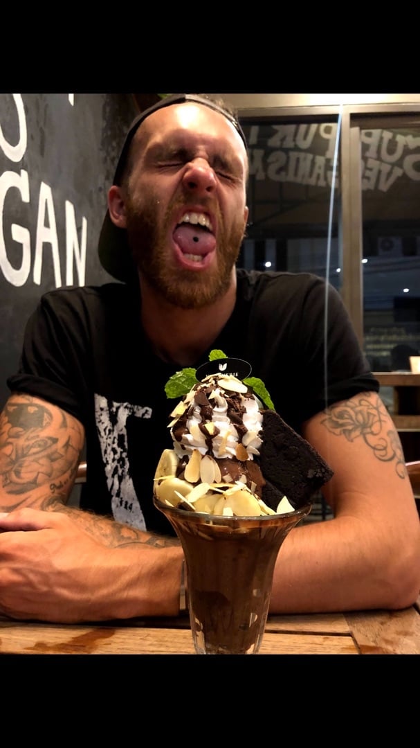 review photo of VEGANERIE Concept Death By Chocolate Sundae shared by @annbience on 05 Apr 2020 - review