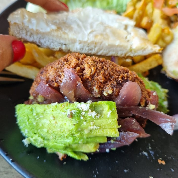 photo of Tiger's Milk Muizenberg The Pretender Burger shared by @carmz on  15 Jul 2022 - review