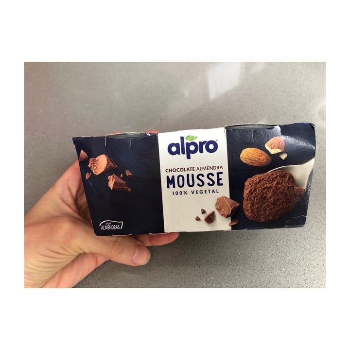 photo of Alpro Mousse de Chocolate con Almendras shared by @myveglife on  06 Jul 2021 - review