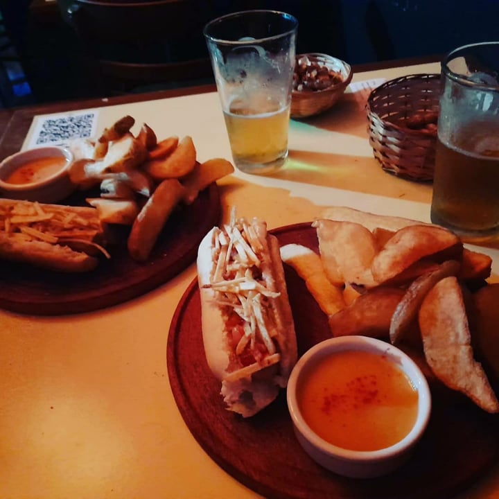 photo of Kuyen Cervecería Vegana Panchos shared by @emilcegt on  06 Dec 2021 - review