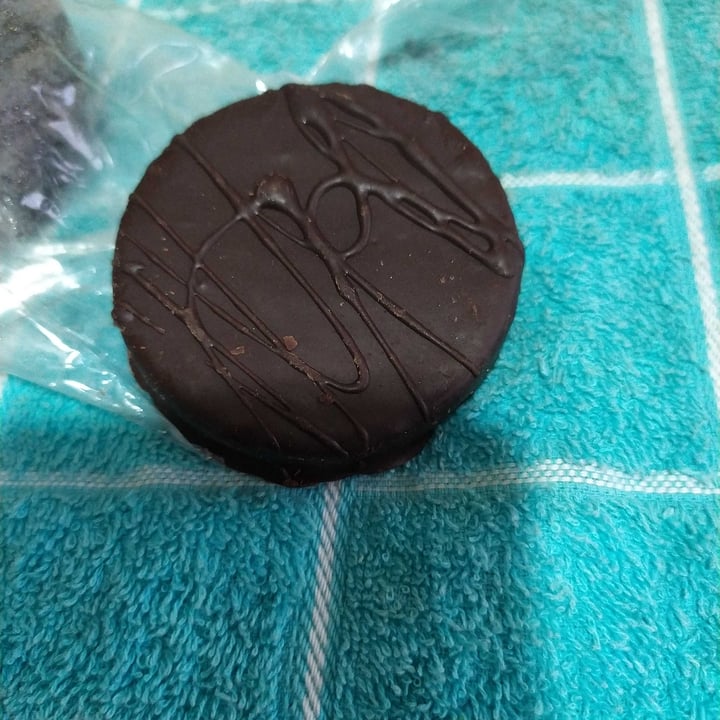 review photo of Candy Cats Vegan Food Medallones De Menta shared by @medl on 22 Nov 2022 - review