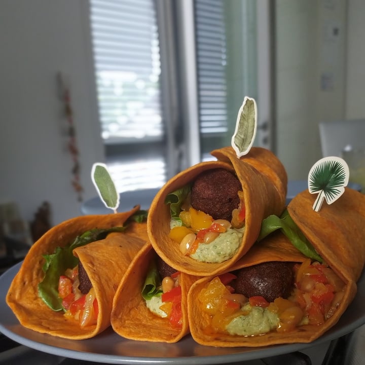 photo of El Tequito Tortilla wrap tomate shared by @lauraemissa on  29 Aug 2022 - review