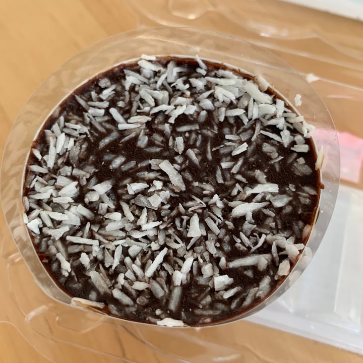 photo of Mom's Munchies Chocolate Truffle Cake shared by @kshade27 on  30 Jun 2020 - review