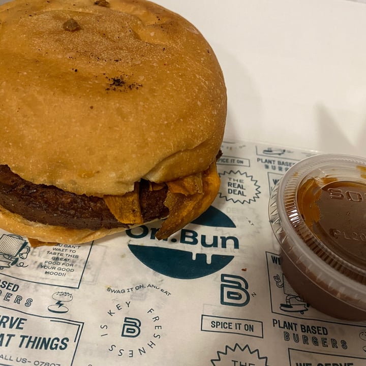 photo of On Bun Plant Based Burgers BBQ Burger shared by @akgonzd on  22 Dec 2020 - review