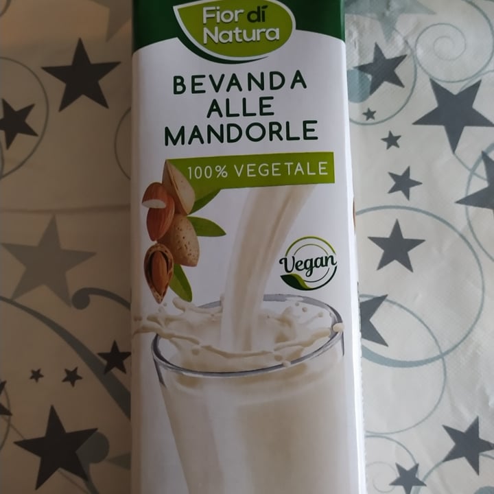 photo of Eurospin Latte di Mandorla shared by @alexmus on  19 Apr 2021 - review