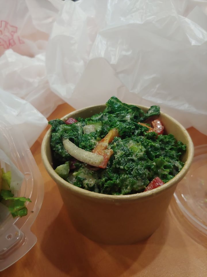 photo of NuVegan Café Red Wine Kale Salad shared by @vecanter on  28 Jan 2020 - review