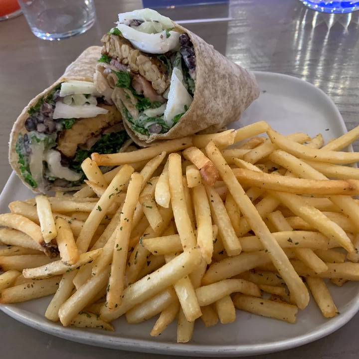 photo of Parka Food Co. tempeh bacon club wrap shared by @kajun23 on  20 Aug 2022 - review