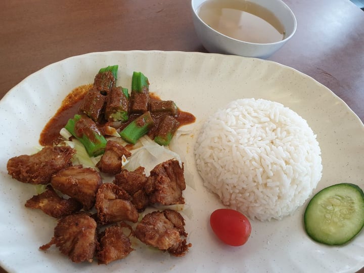 photo of Vegetarian Villas Sambal Monkey Head Mushroom Rice shared by @r4gm4n on  22 Dec 2019 - review