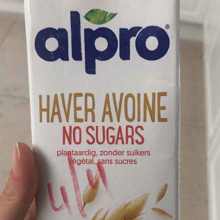 photo of Alpro Oat Milk No Sugars shared by @federicavlc on  13 Apr 2022 - review