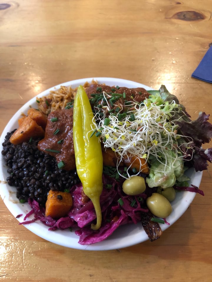 photo of Kombüse - Vegetarische Küche Beluga Bowl shared by @jaga94 on  10 May 2019 - review