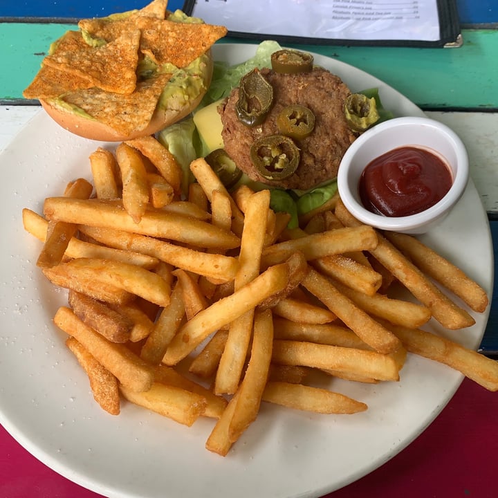 review photo of The Cornish Arms Hotel Vegan Chicken Burger shared by @kmurph1 on 09 Dec 2020 - review