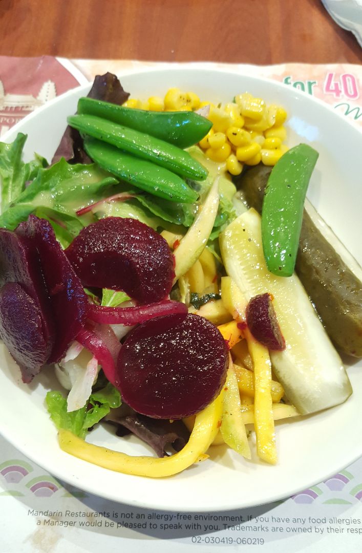 review photo of Mandarin Restaurant Salad Bar buffet shared by @abstractauras on 31 May 2019 - review
