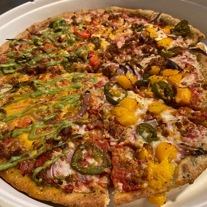 photo of Plant Based Pizzeria Half Taco Tuesday / Half Georgia Peach shared by @birb on  08 Jan 2021 - review