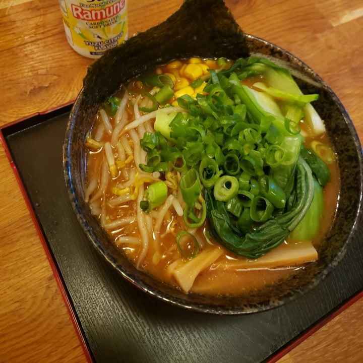 photo of Min Ramen Bar Vegan Miso Ramen shared by @camilaraota on  29 Aug 2022 - review