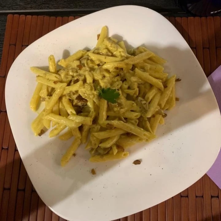 photo of Veganda Carbonara shared by @passivistaclimatica on  24 Aug 2022 - review