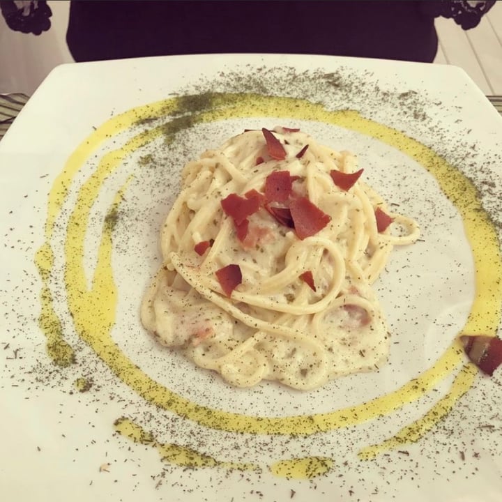 photo of Cavoli Nostri Spaghetti Alla Chitarra Al Limone Di Sorrento , Rucola E Mopur shared by @jess89 on  09 Jun 2022 - review