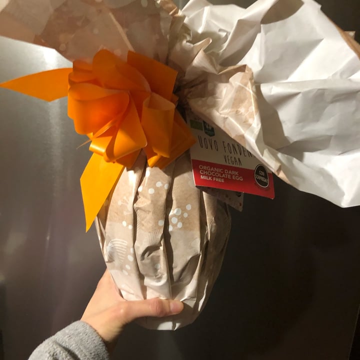 review photo of La Via Del Grano Uovo fondente vegan shared by @frasoya on 30 Mar 2022 - review