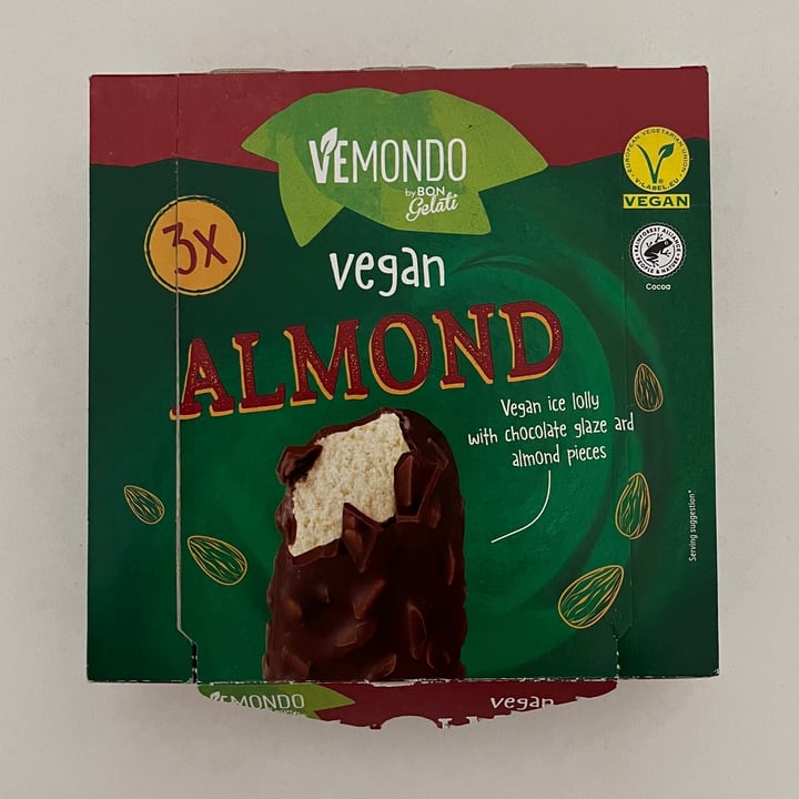 photo of Vemondo 3X Vegan Almond shared by @federicoleggio on  10 Sep 2022 - review