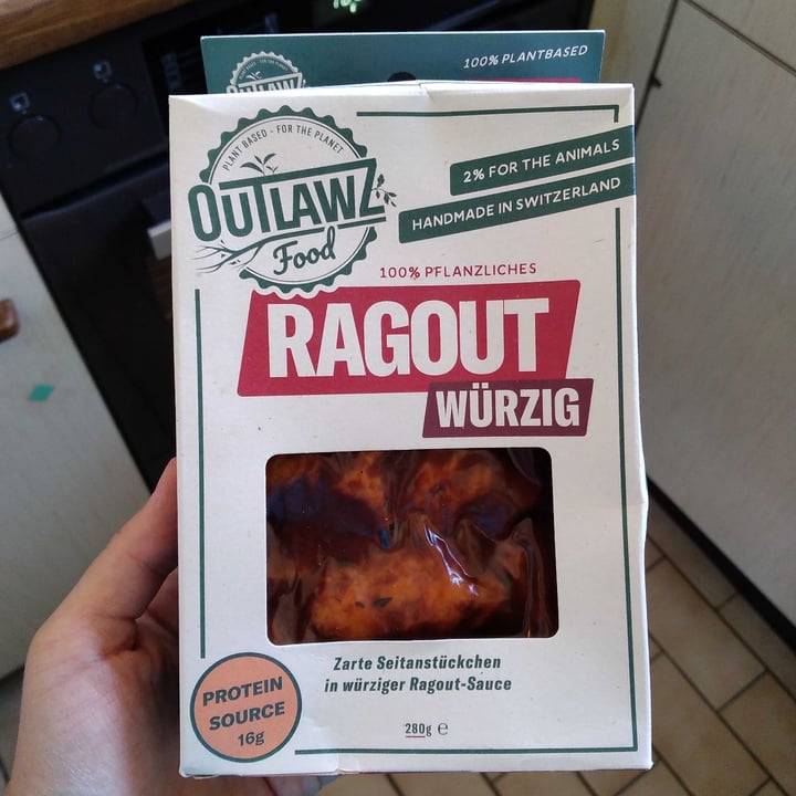 photo of Outlawz Ragout Würzig shared by @emidegroote on  10 Aug 2021 - review