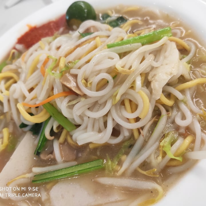 photo of Green on Earth Vegetarian Cafe Hokkien mee shared by @juzm0i on  07 Jul 2020 - review