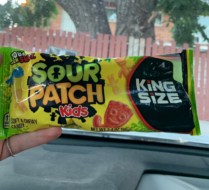 photo of Sour Patch Kids Sour patch kids Soft & chewy candy shared by @katiej245 on  08 Sep 2020 - review