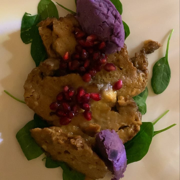 photo of The Margutta veggy food & art Scaloppine di Seitan shared by @isidor on  07 Jan 2022 - review