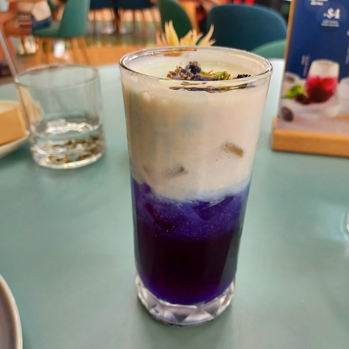 review photo of Green Common Singapore Blue Pea Flower Creme shared by @teresa77 on 31 Oct 2021 - review