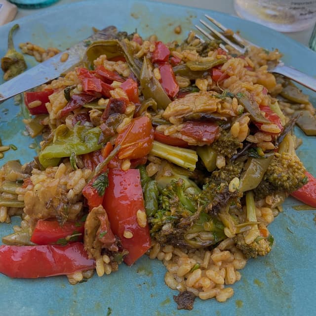 Foto del piatto “Paella De Verduras Con Heura”