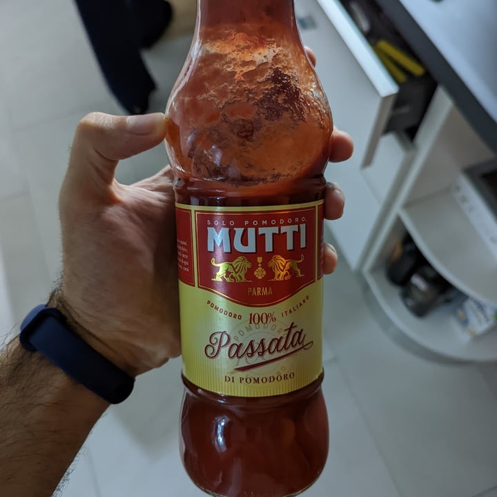 photo of Mutti Passata di pomodoro 400g shared by @mephi on  25 Sep 2022 - review