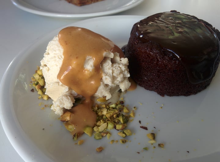 photo of Anastasia Hot chocolate cake shared by @noageller on  29 Aug 2019 - review
