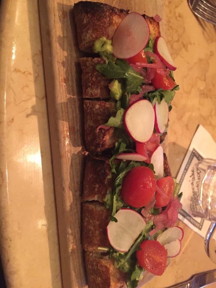 photo of The Cheesecake Factory Avocado toast shared by @savetheearth on  05 Apr 2018 - review