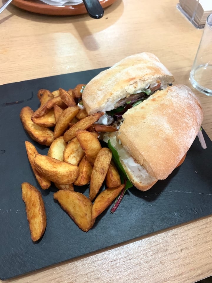 photo of Pipol Bar Menú Completamente Vegano shared by @jessicarodriguez on  17 Jan 2020 - review