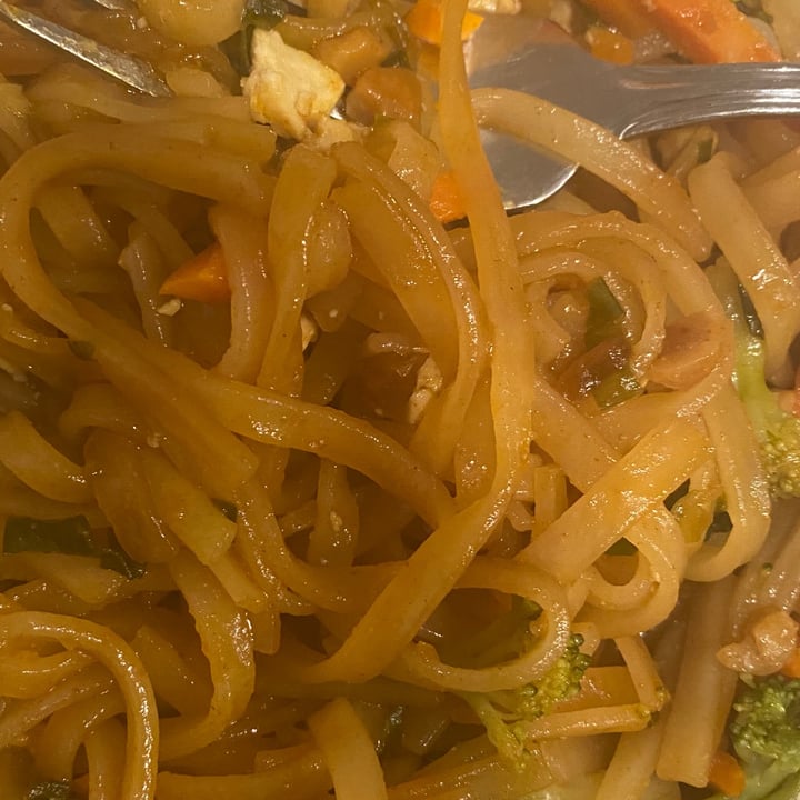 review photo of Amy’s Thai Pad Thai shared by @oat on 09 May 2021 - review