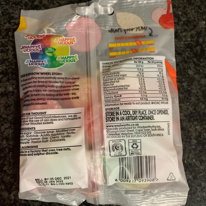 photo of Woolworths Food Happy Licious Fruit Flavoured shared by @niroshap on  05 Dec 2021 - review