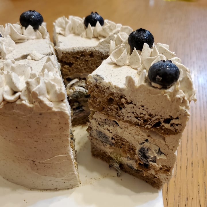 photo of Loving Nature Earl Grey Blueberry Cake shared by @moosewong on  31 Mar 2021 - review