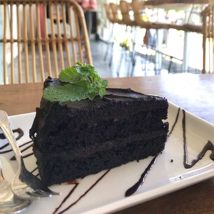 review photo of Pererenan Beach Beetroot Cake shared by @itsallinpictures on 07 Feb 2021 - review