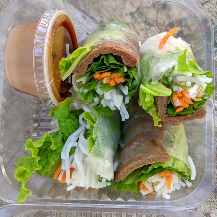 photo of Loving Hut BBQ Rolls shared by @veggieassassin on  12 Aug 2022 - review