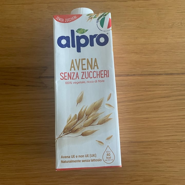 photo of Alpro Almond Milk shared by @ariannabubola on  18 Feb 2022 - review