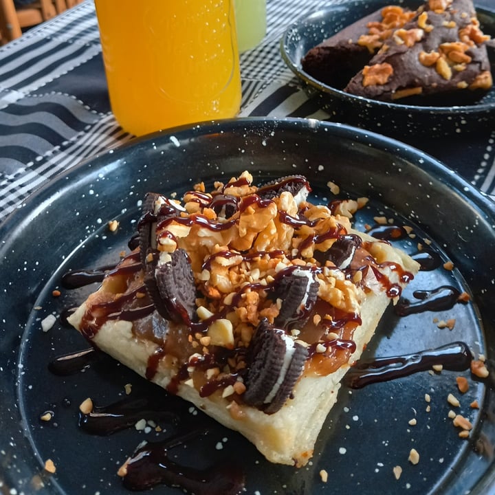 photo of Mönt take away Waffle de oreo shared by @maiagavranic on  30 Jul 2022 - review
